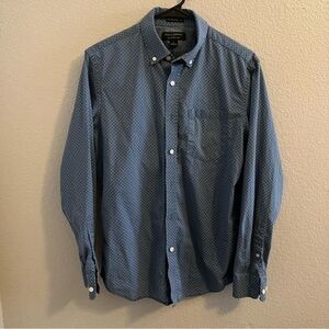 Banana Republic button down shirt